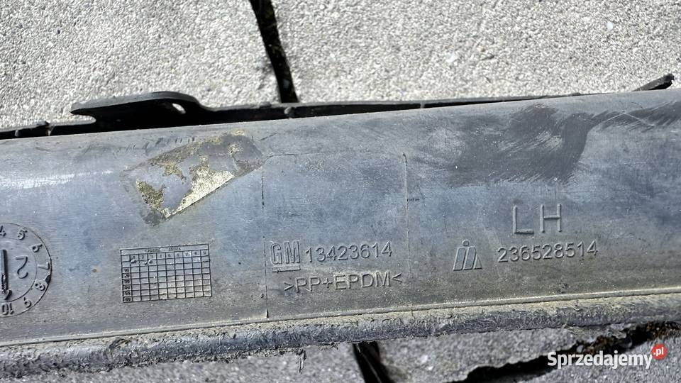 Opel Astra K V Listwa Spojler Zderzaka Lewy osobowe Radziszów
