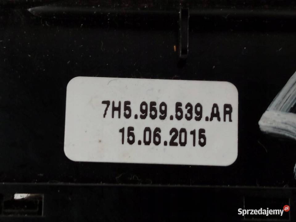 PRZEŁĄCZNIK SZYB LEWY PRAWY 7H5959539AR osobowe sprzedam