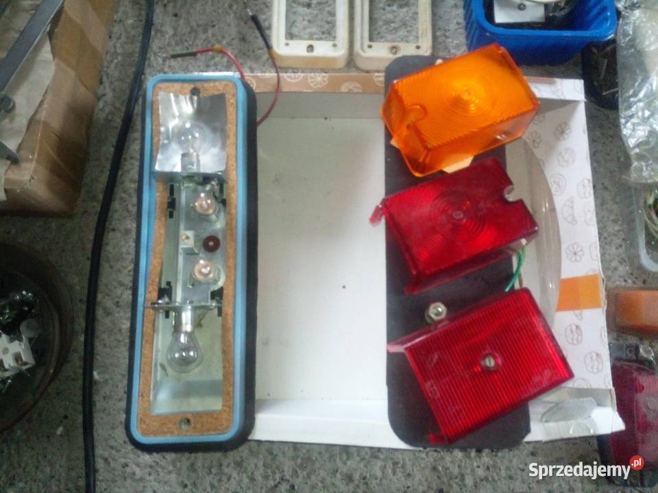 Lampy PRL do samochodów ciężarowych loftt PRL czerwony Jarosław