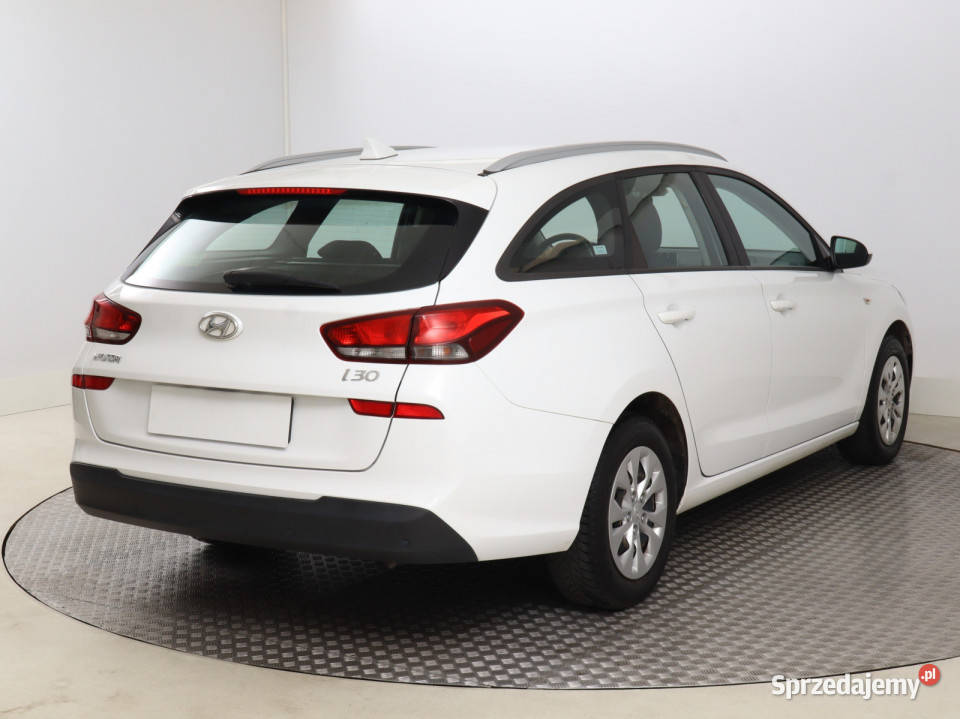 Hyundai i30 15 DPI światła przeciwmgielne Bielany Wrocławskie sprzedam