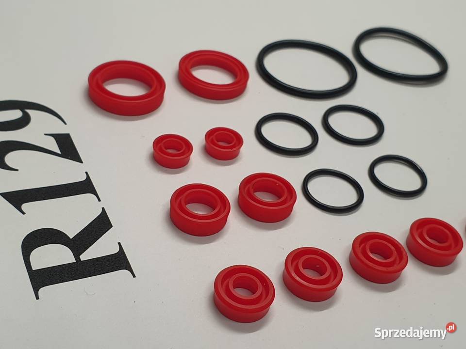 Uszczelnienia siłowników dachu R129 MercedesBenz Pozostałe