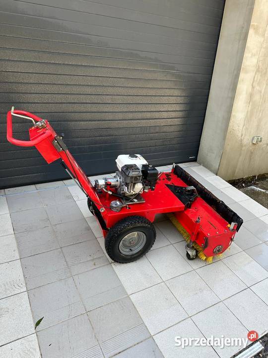 Profesjonalna zamiatarka hydrauliczna GS 1010 Nowogród Bobrzański