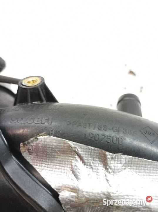 DOLOT POWIETRZA 165763328R 15 DCI Renault Megane