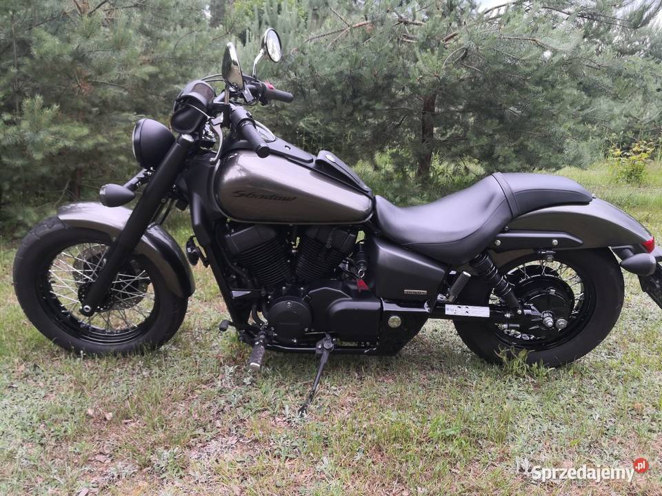 Honda shadow vt750 c2b black spirit vance hines Lichawa