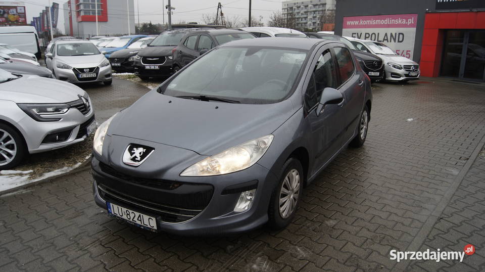 Ładny ekonomiczny z klimatyzacją Warszawa