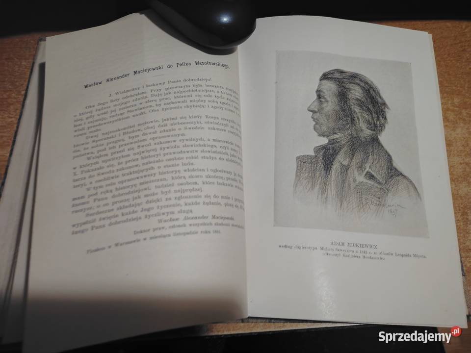 Księga pamiątkowa na uczczenie setnej rocznicy