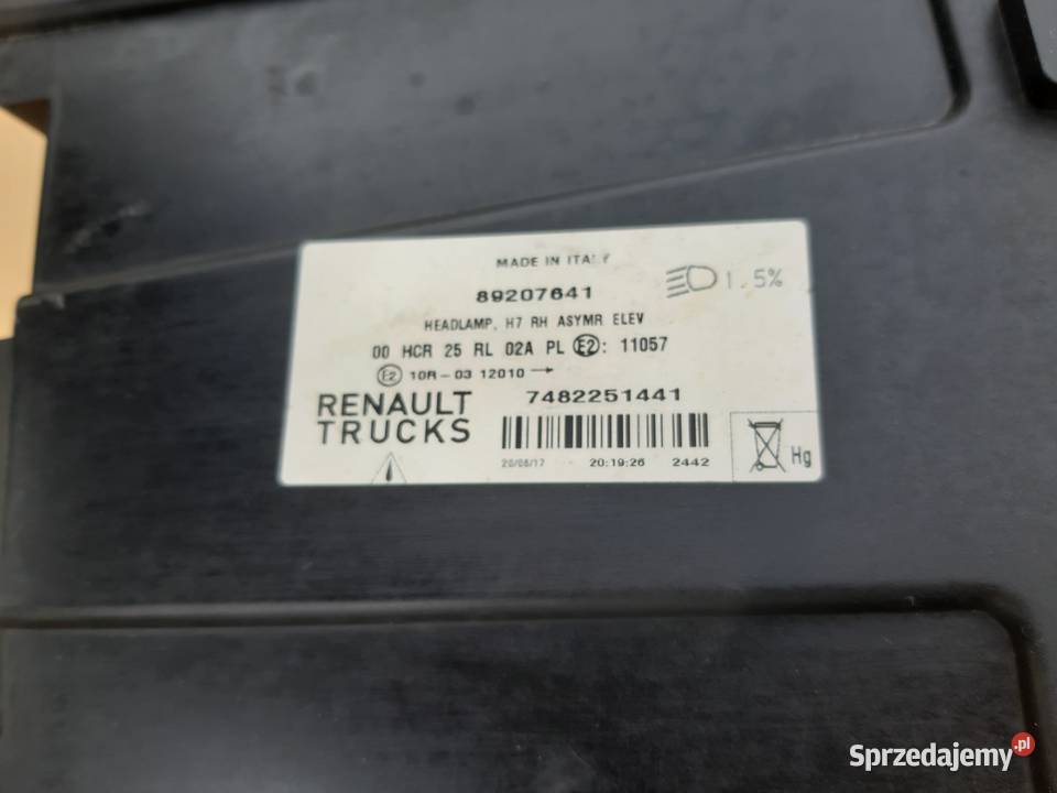 RENAULT GAMA T RANGE LAMPA REFLEKTOR PRAWY lubuskie Bieleń