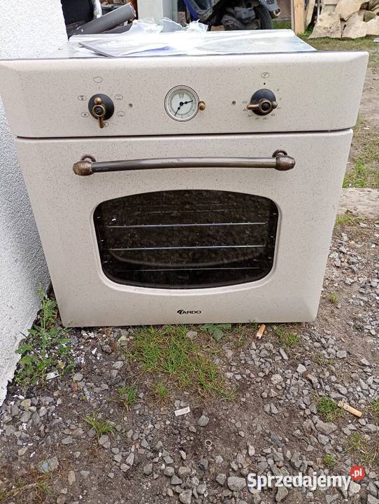 Sprzedam nowy piekarnik Kuchenki i piekarniki Radom sprzedam