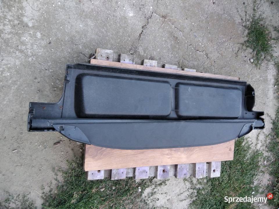 Półka roleta bagażnika Volvo v40 lift 2002r sprzedam