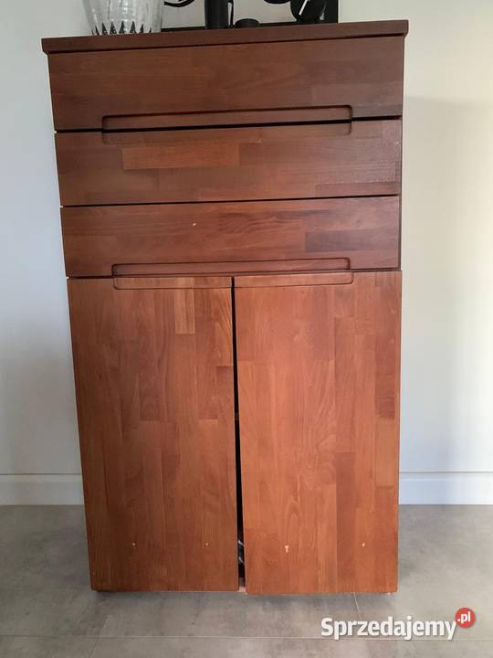 Komoda wysoka