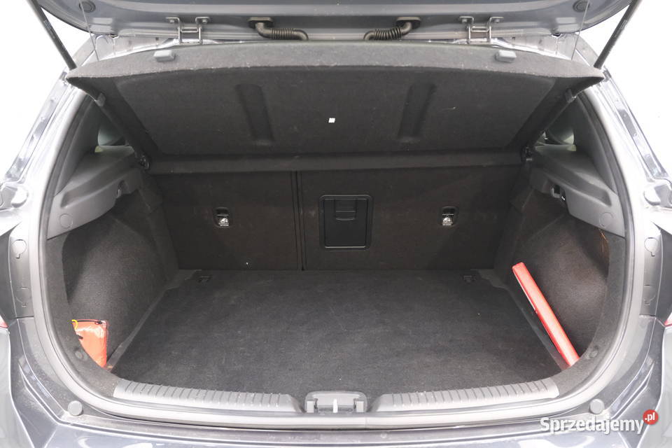 HYUNDAI I30 2021 149800 3 110