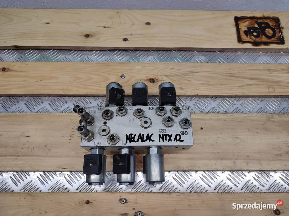 Blok hydrauliczny Mecalac MTX 12 6090199 VMF