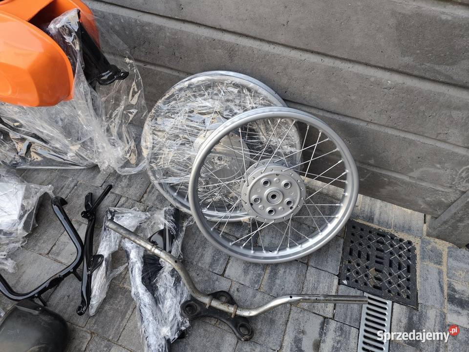 Wsk B3 i Wsk kos części zestaw wielkopolskie Swarzędz sprzedam