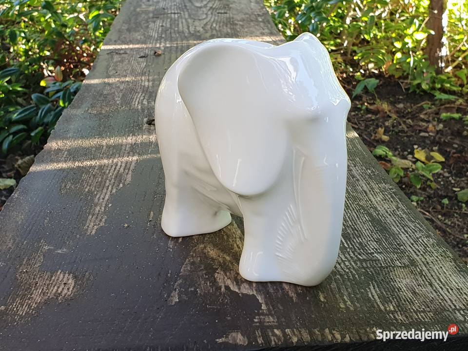 Słoń z porcelany