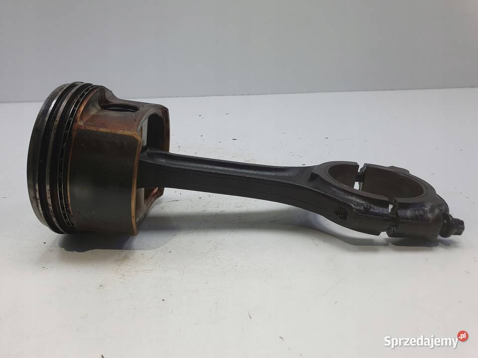 Mercedes W203 18 K TŁOK KORBOWÓD Chełm