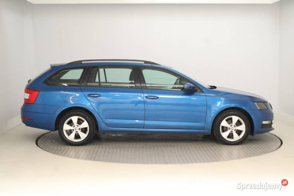 Skoda Octavia 10 TSI gniazdo USB Zabrze