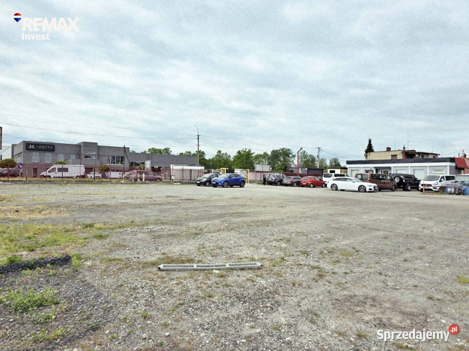 Utwardzony plac głównej trasie 24m Czechowice-Dziedzice