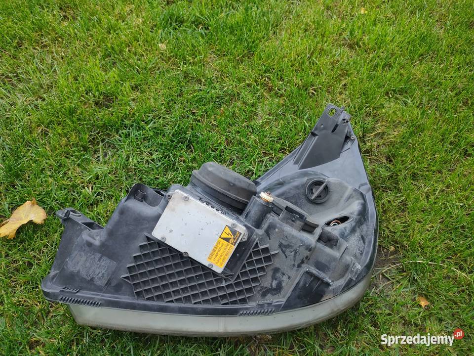 Espace IV prawalewa lampa przód XENON Swarzędz