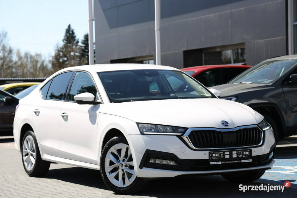 koda Octavia 15 150 Ambition manualrej2023 IV bluetooth Tychy sprzedam