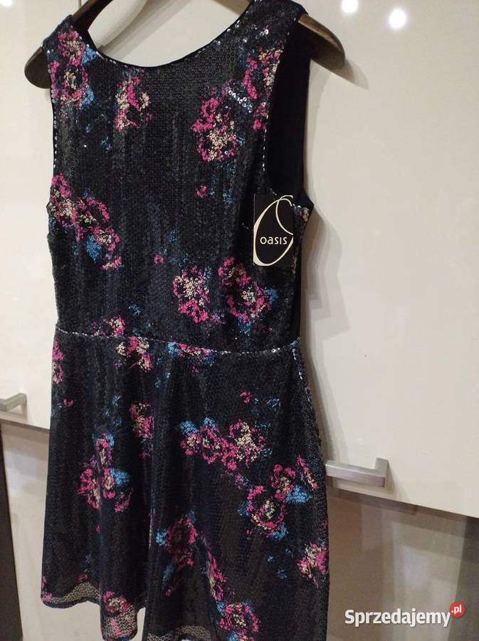 Sukienka imprezowo koktajlowa w całośći z Spódnice i sukienki Spódnice i sukienki Lublin