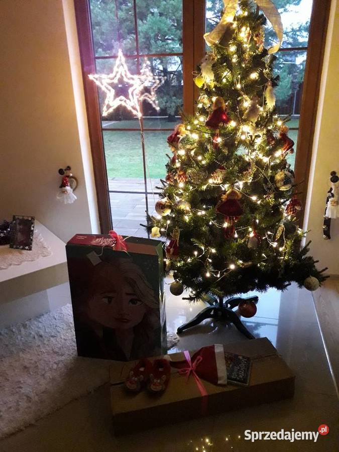 Choinka sztuczna duża ze stojakiem Nowa Sól