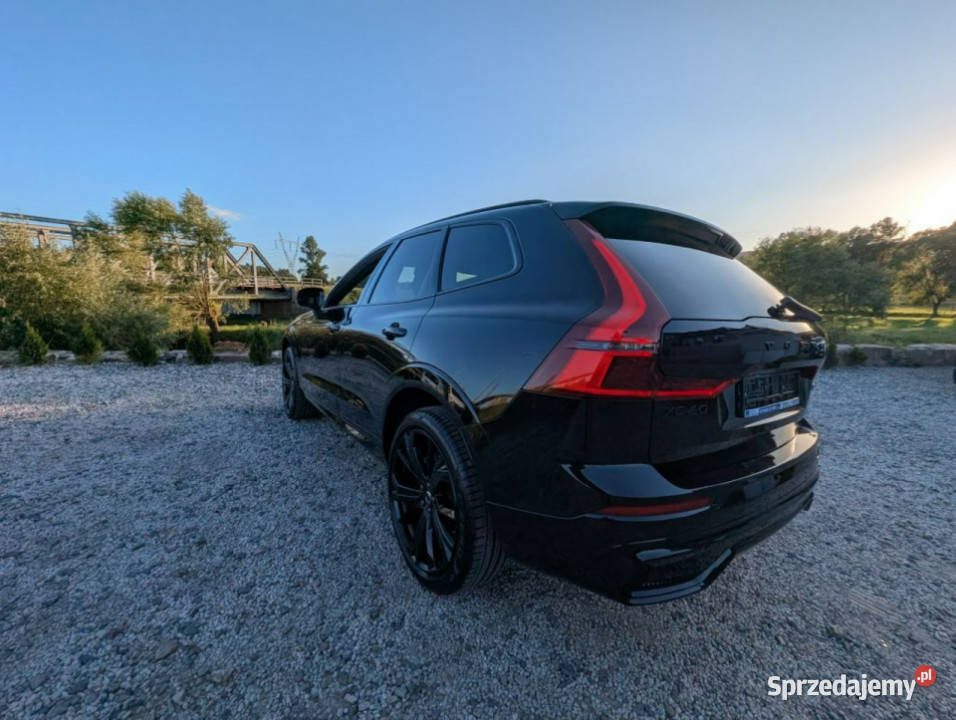 Volvo XC 60 AWD HarmanKardon Plus Dark II 2017 Samochody osobowe Kamienna Góra
