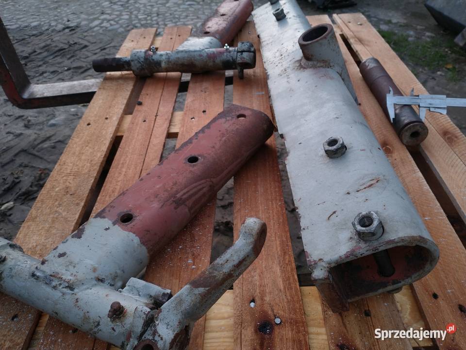 Przednia oś kompletna półoś lewa prawa c330 c360 wielkopolskie Gołańcz