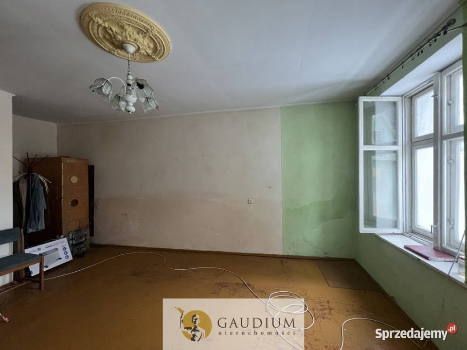 Kamienica w centrum Gniewu z ogródkiem i garażem 200m2 pomorskie Gniew