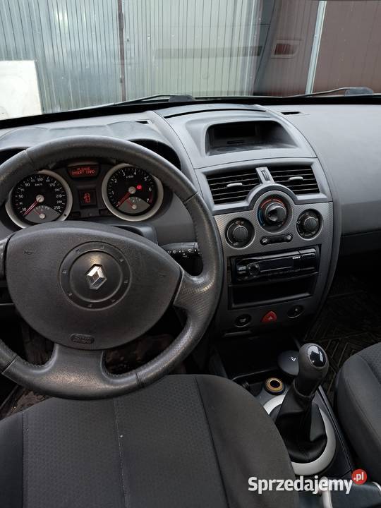 Sprzedam Renault Megane II z 2003r 16 benzgaz sprzedam