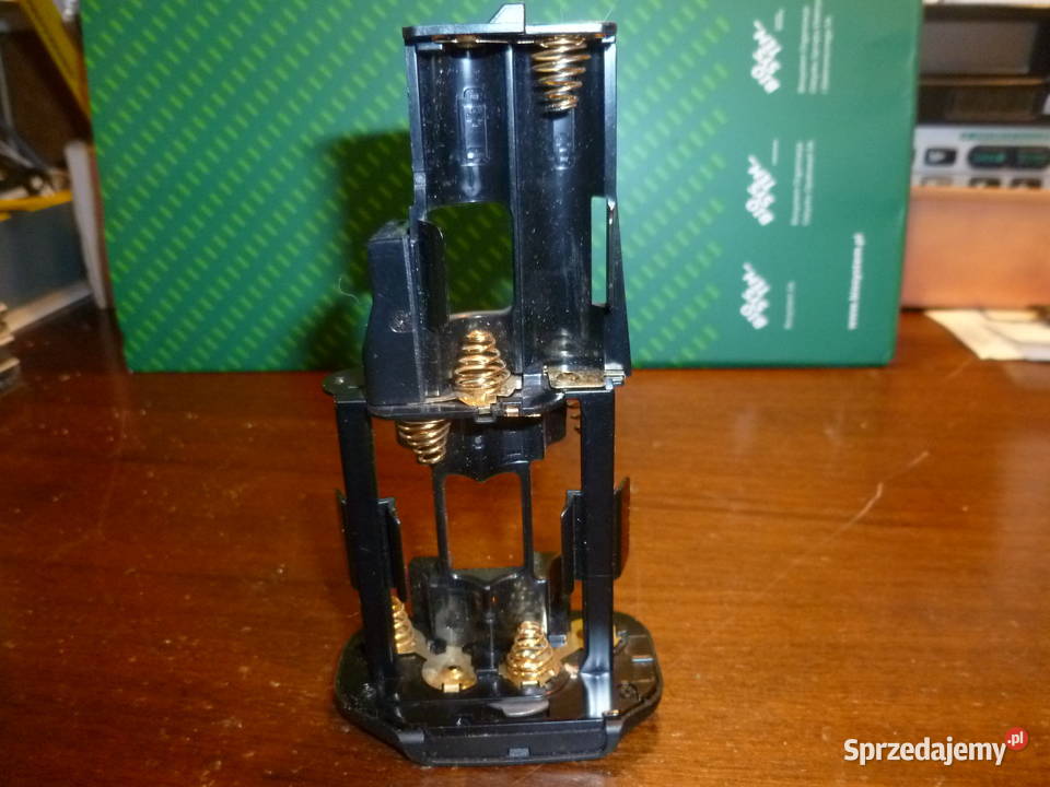 Pojemnik na 6 baterii AA Kraków