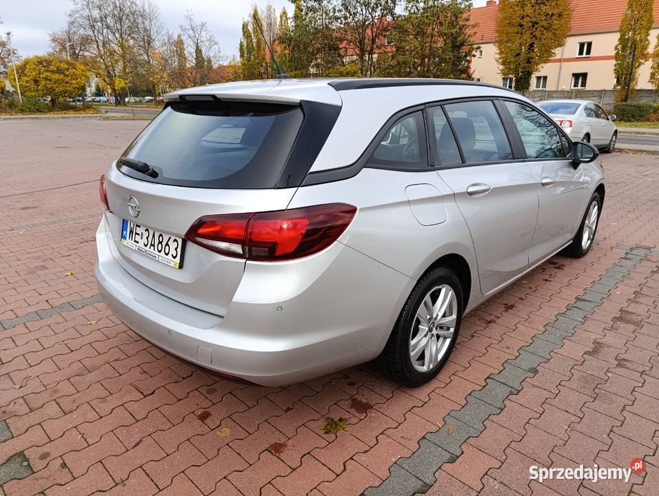 Opel Astra 12 131 2021r wielkopolskie sprzedam