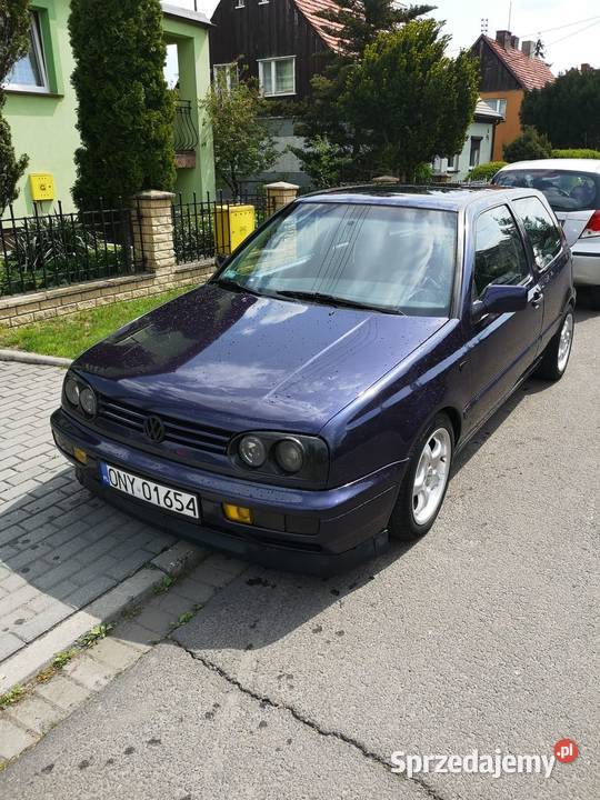 Volkswagen golf 3 gaz full radio Volkswagen Nysa sprzedam