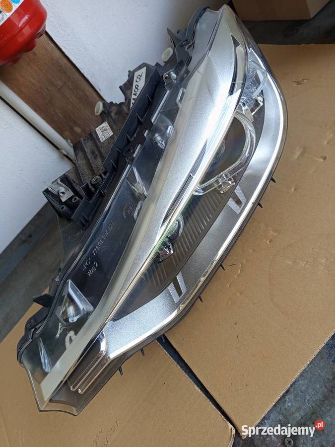 Reflektor lewy BMW 3 f30313435 orginalny Lampy przednie Rzeszów