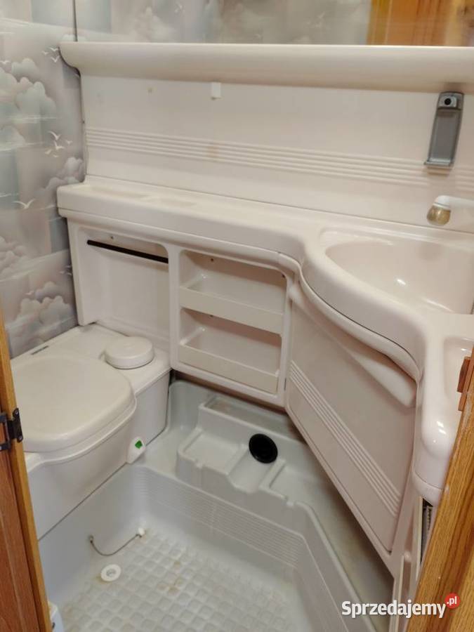 PRZYCZEPA KEMPINGOWA HOBBY PRESTIGE Szamocin