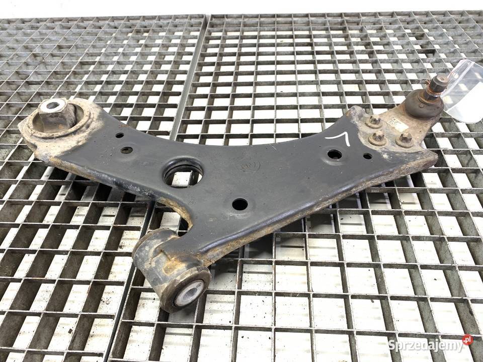 WAHACZ LEWY PRZÓD FIAT TIPO Hatchback PRZEDNI