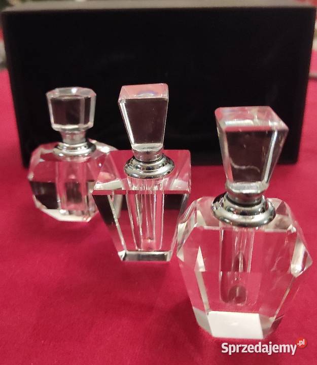 Elegancja klasa i styl perfumetka ze szkła sprzedam