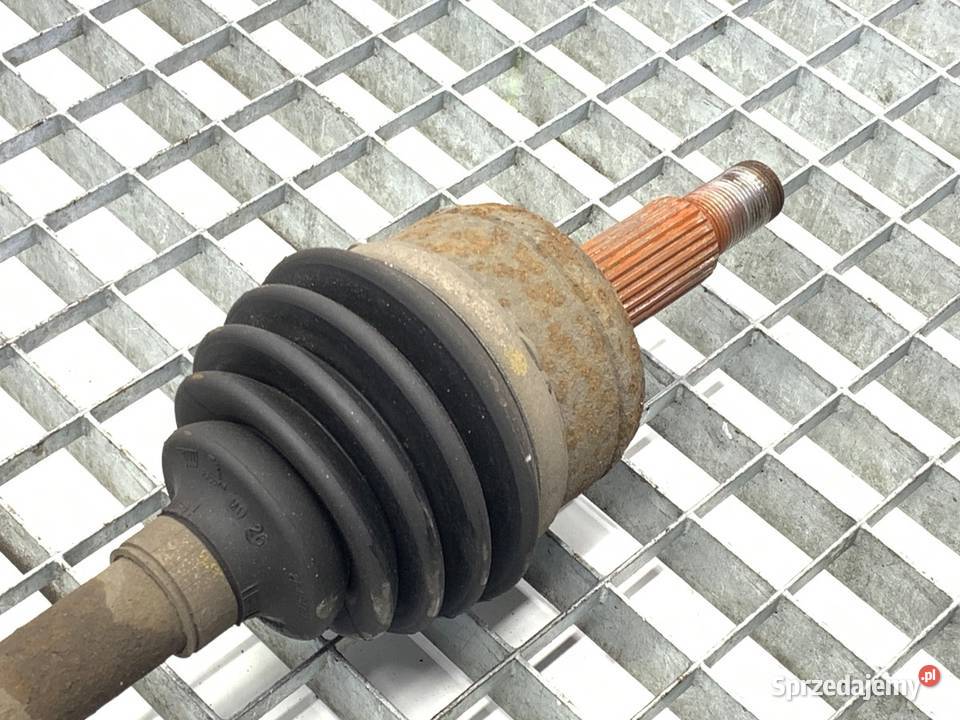 PÓŁOŚ PRAWY PRZÓD RENAULT SCENIC III 16 110 osobowe