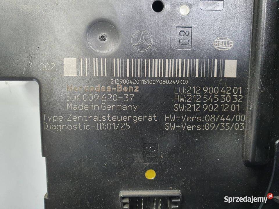 SKRZYNKA BEZPIECZNIKÓW MERCEDES EKLASA W212 Lipno