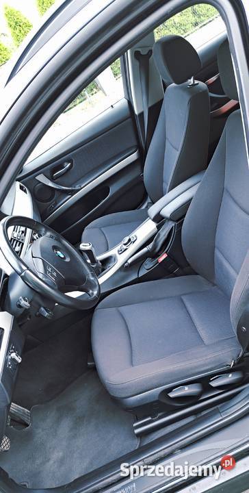 Sprzedam BMW 318i e91 LCI Zadbane sprzedam