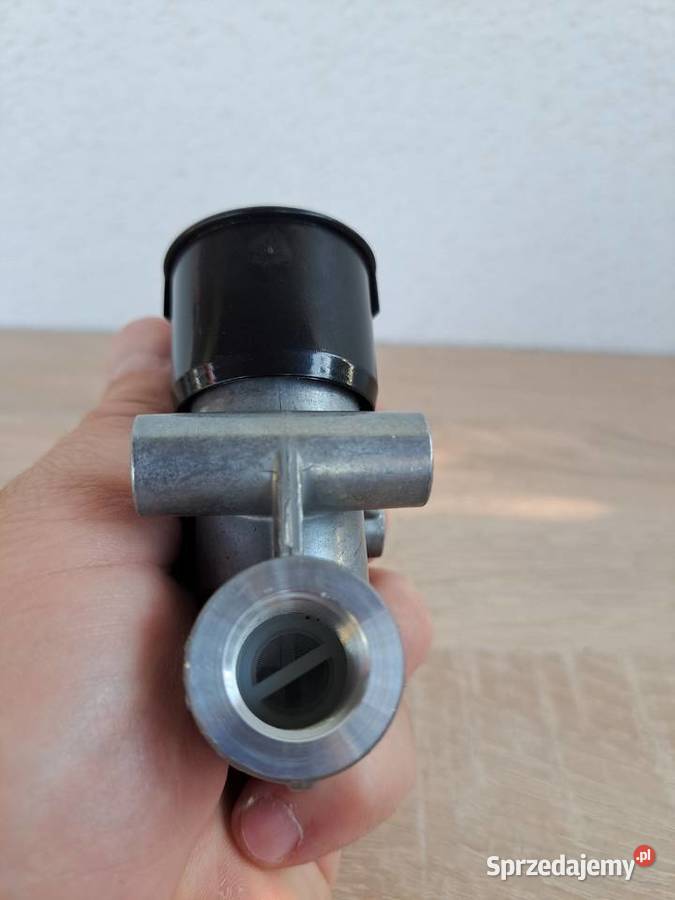 ZAWOR LUZUJACY M16X15 Wabco 9630060010 ciężarowe Niwka sprzedam