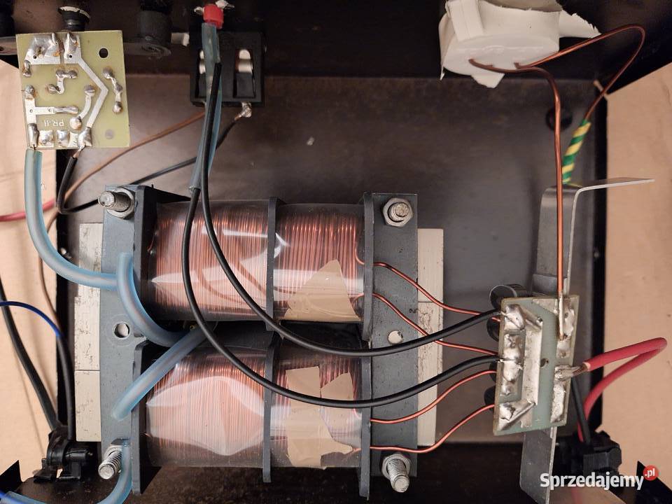 Romstan BP 12V15A polski prostownik Warszawa sprzedam