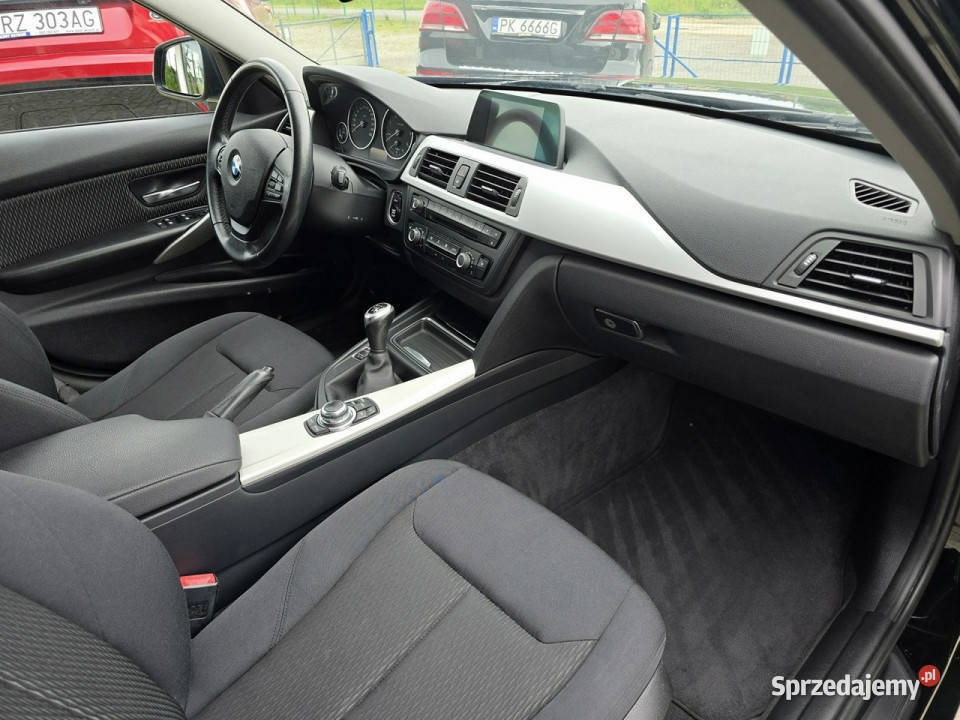BMW 318 Bezwypadkowy F30F31 2012 komputer pokładowy Ustroń