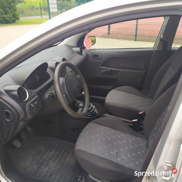 FORD Fiesta 2004 13 benzyna 1300cm3 Sochaczew