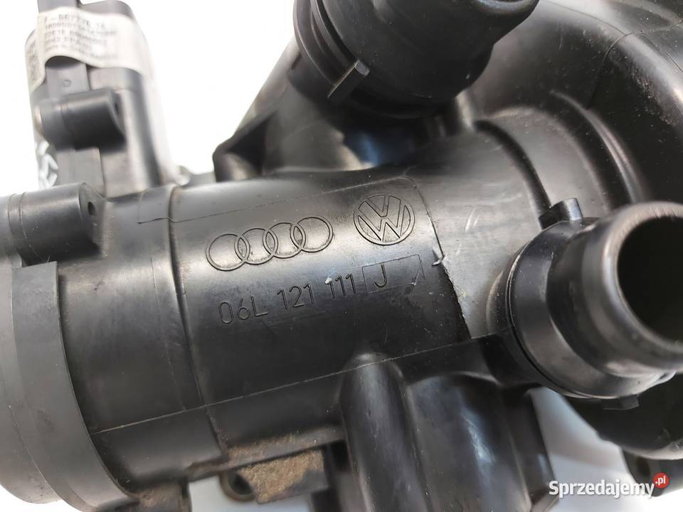 VW Arteon 3G8 2018r OBUDOWA TERMOSTATU POMPA Układ chłodzenia