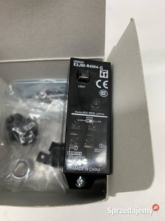 Omron E3JMR4M4G Photoelectric sensor Elektryka Warszawa