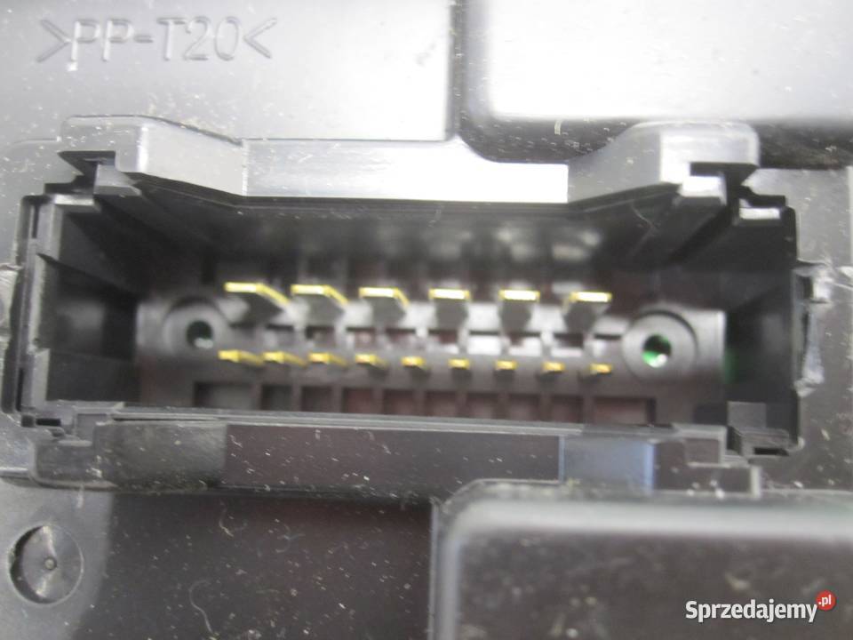 NISSAN JUKE I F15 14r moduł BCM 284B11KA0D Komputery Kielce sprzedam