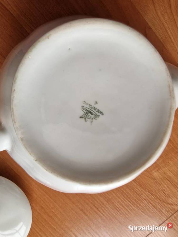 czajnik i talerzyki Porcelana i szkło Polanica-Zdrój