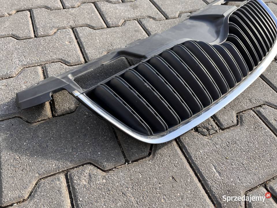 Atrapa chłodnicy grill Skoda Rapid Roomster Kęty