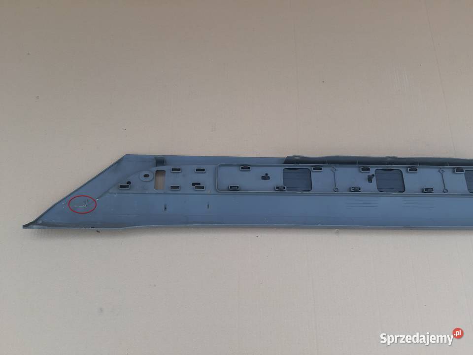 MERCEDES ACTROS MP3 SPOILER ZDERZAKA ŚRODKOWY zderzaki Trzciel