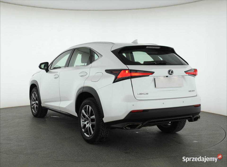 Lexus NX 300t Piaseczno